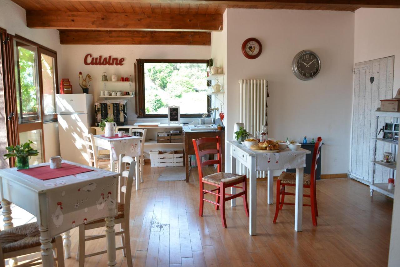 La Casa Di Giobatta Bed and Breakfast Tovo San Giacomo Εξωτερικό φωτογραφία