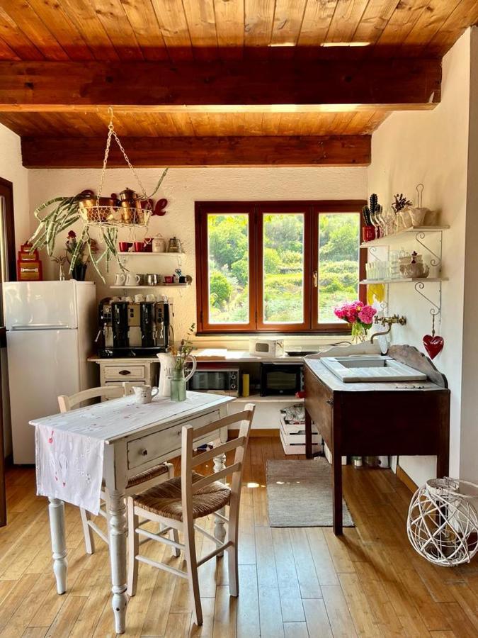 La Casa Di Giobatta Bed and Breakfast Tovo San Giacomo Εξωτερικό φωτογραφία