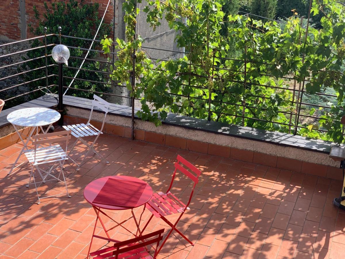 La Casa Di Giobatta Bed and Breakfast Tovo San Giacomo Εξωτερικό φωτογραφία